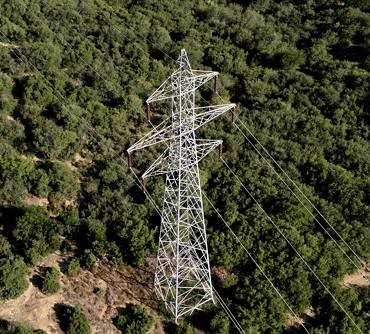 power-grid-pilon-close-view